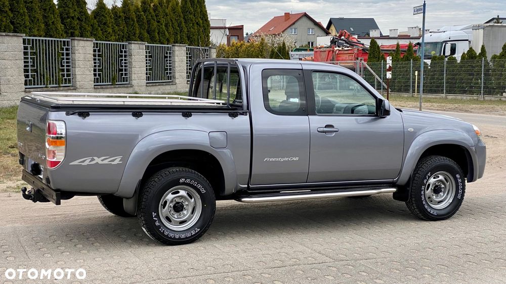 Mazda BT-50 - 4
