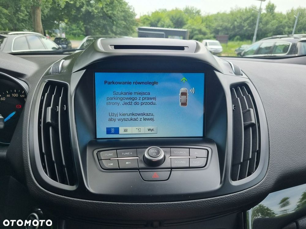 Ford Kuga 1.5 EcoBoost 2x4 ST-Line - 21