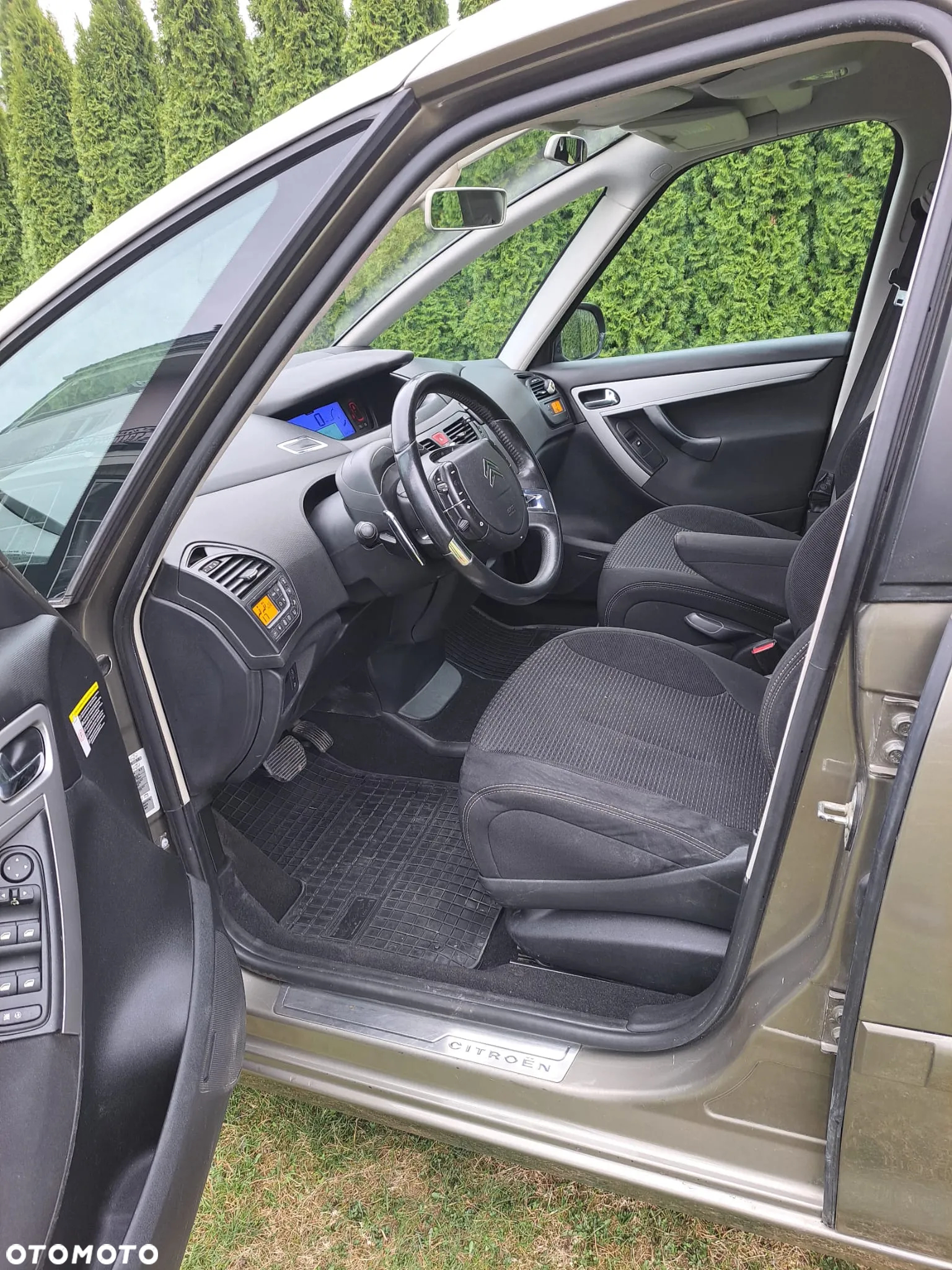 Citroën C4 Picasso 1.6 HDi FAP EGS6 Provence - 16