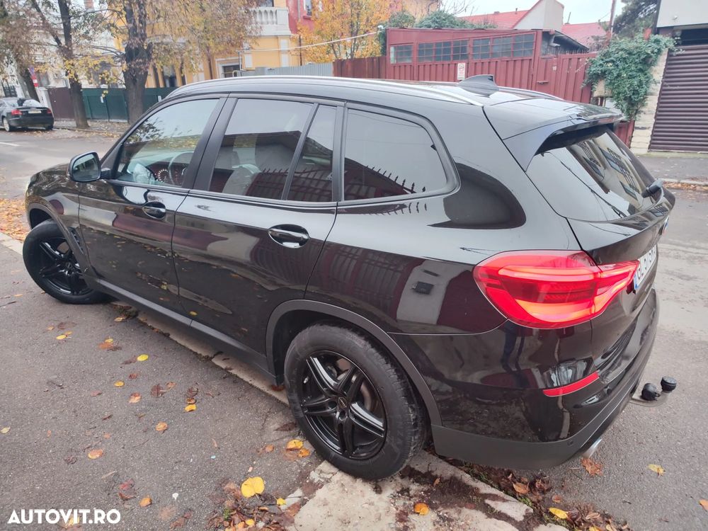 BMW X3 xDrive20d AT Luxury Line - 9