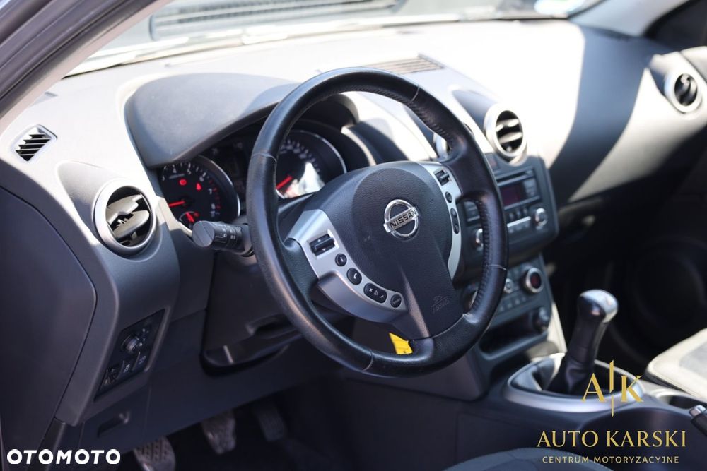 Nissan Qashqai - 11