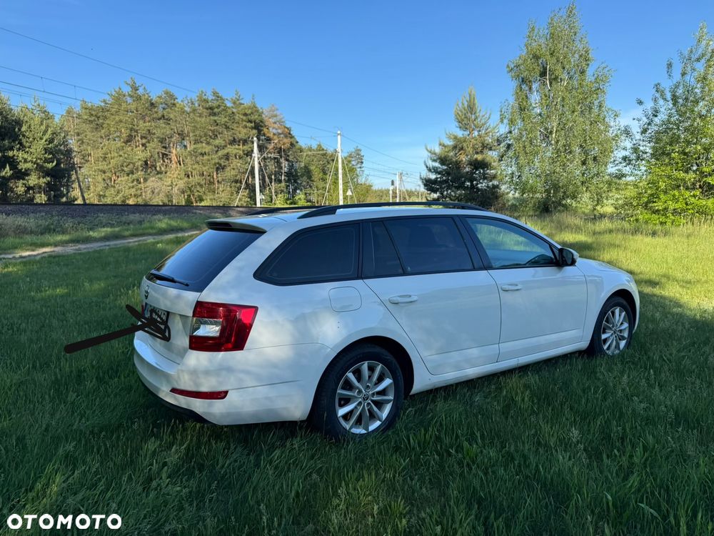 Skoda Octavia 1.6 TDI Ambition - 40