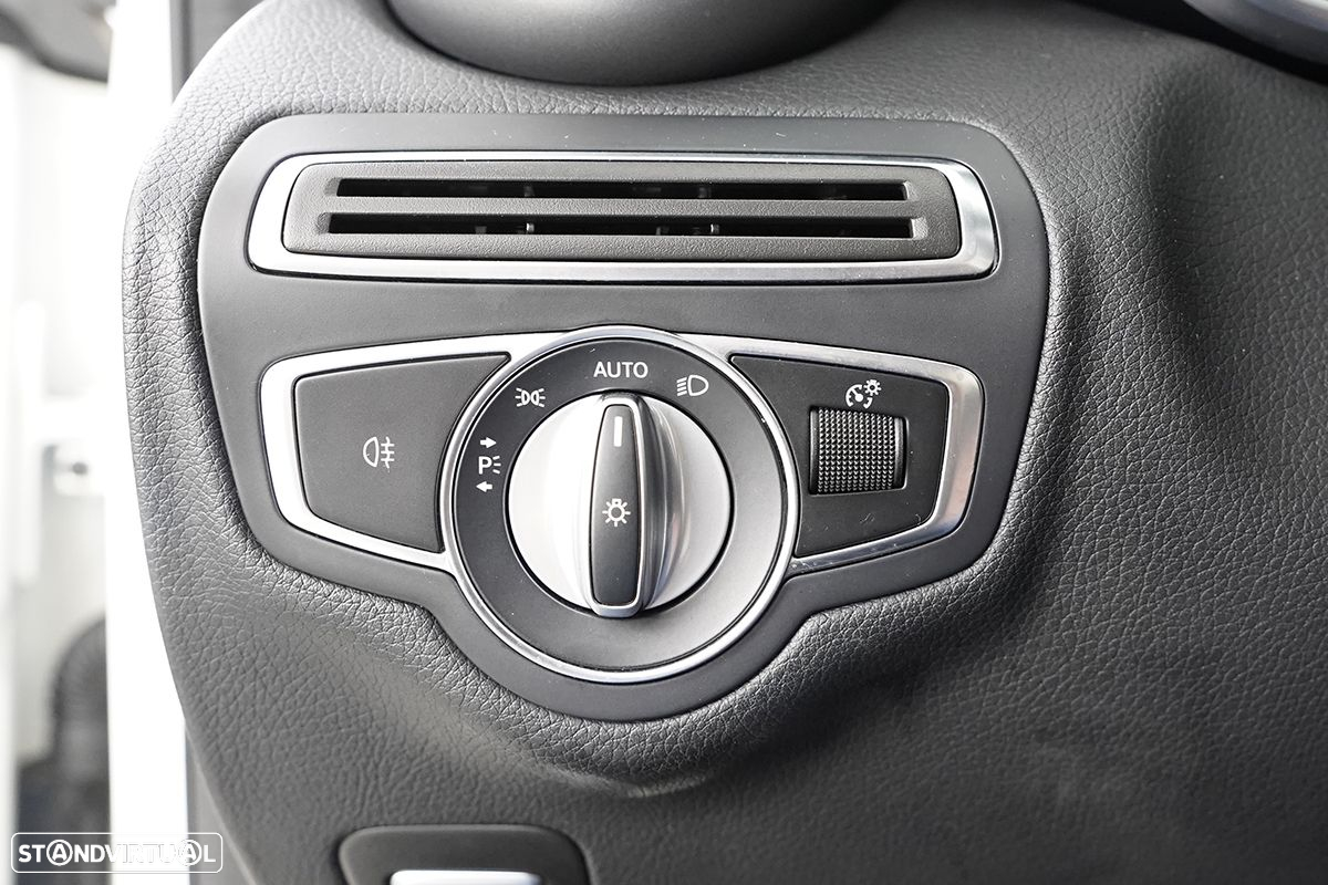 Mercedes-Benz C 220 d AMG Line - 18