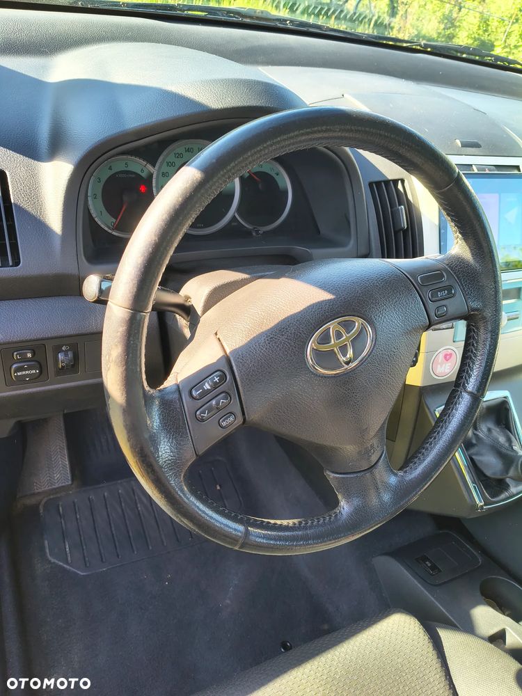 Toyota Corolla Verso 2.0 D-4D Sol 7os - 4