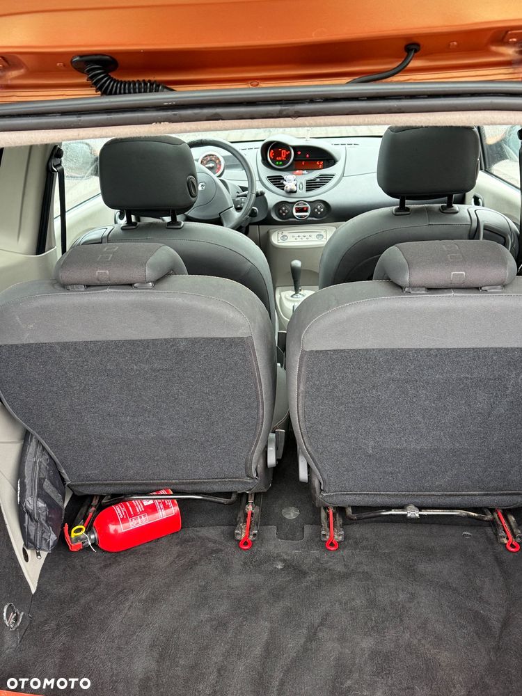 Renault Twingo 1.2 16V 75 Night & Day - 21