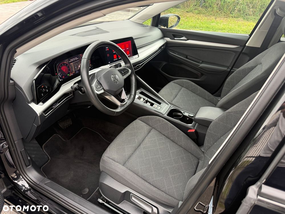 Volkswagen Golf 1.5 TSI HEV R-Line - 27