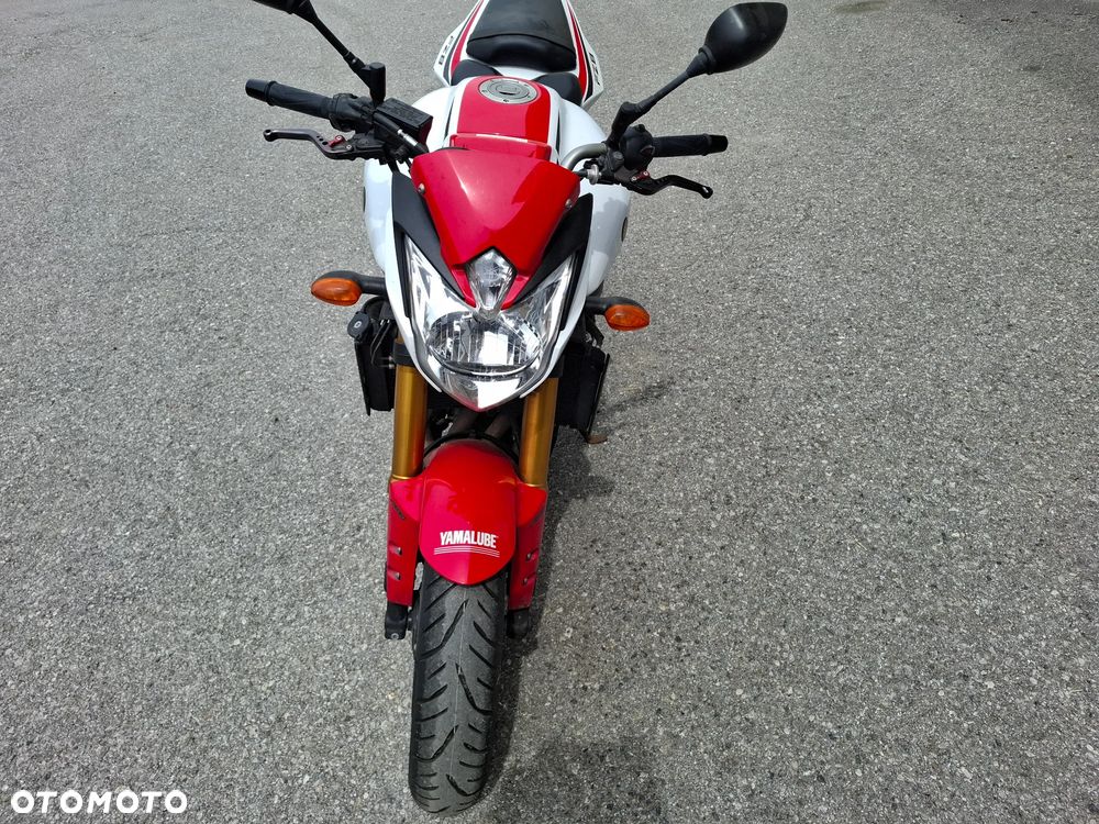 Yamaha FZ8 - 38