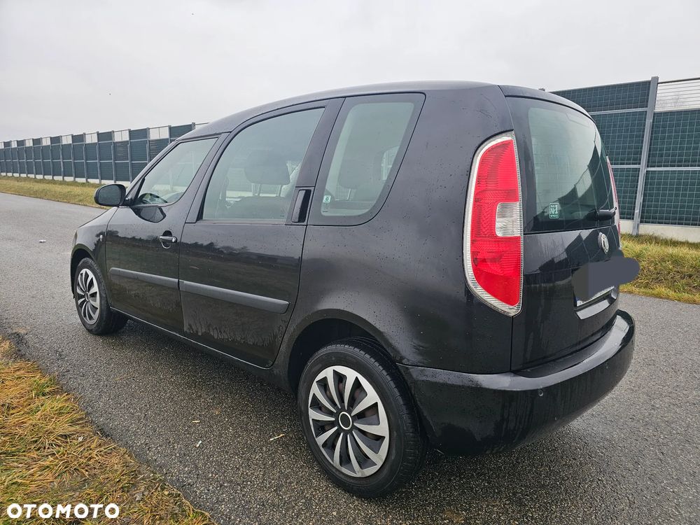Skoda Roomster 1.4 16V PLUS EDITION - 10