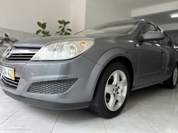 Opel Astra 1.3 CDTI DPF Easytronic Edition