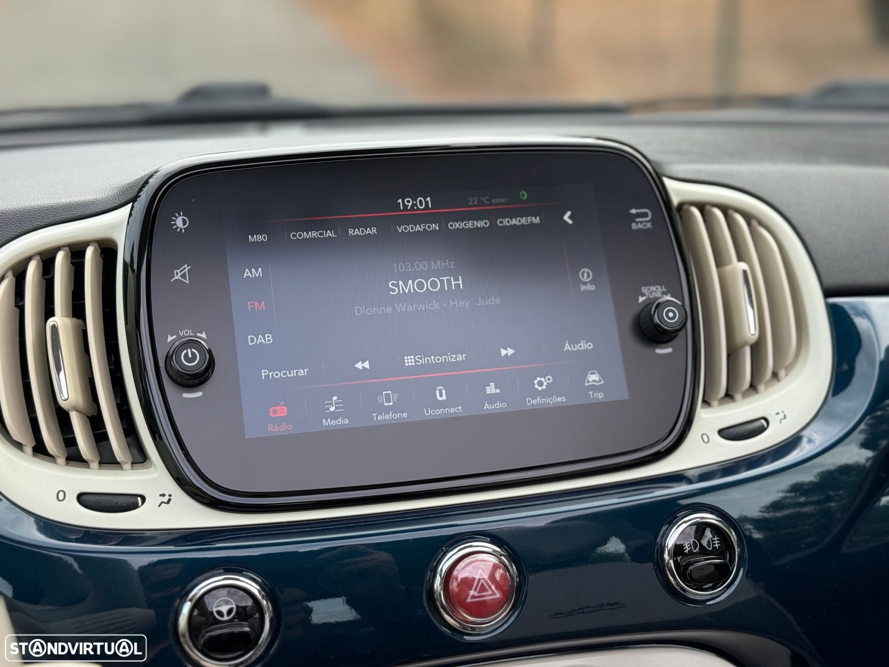 Fiat 500C 1.0 Hybrid Lounge - 42