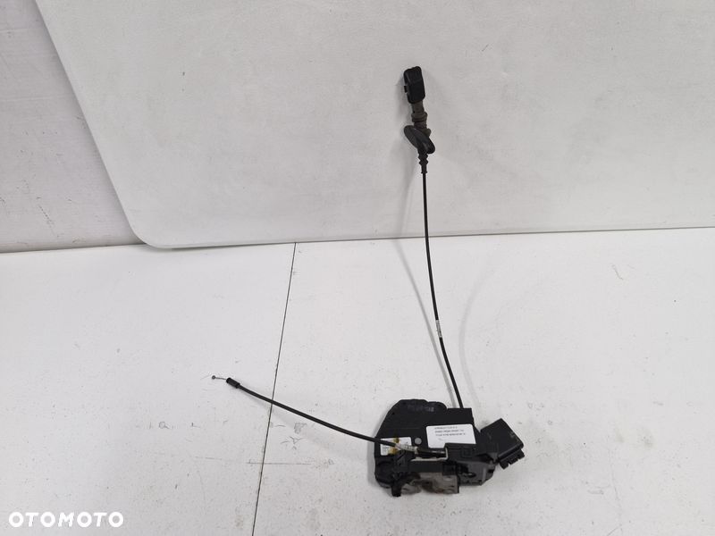 RENAULT CLIO IV 4 ZAMEK DRZWI PRAWY TYŁ TYLNY 6 PIN 825001873R - 2