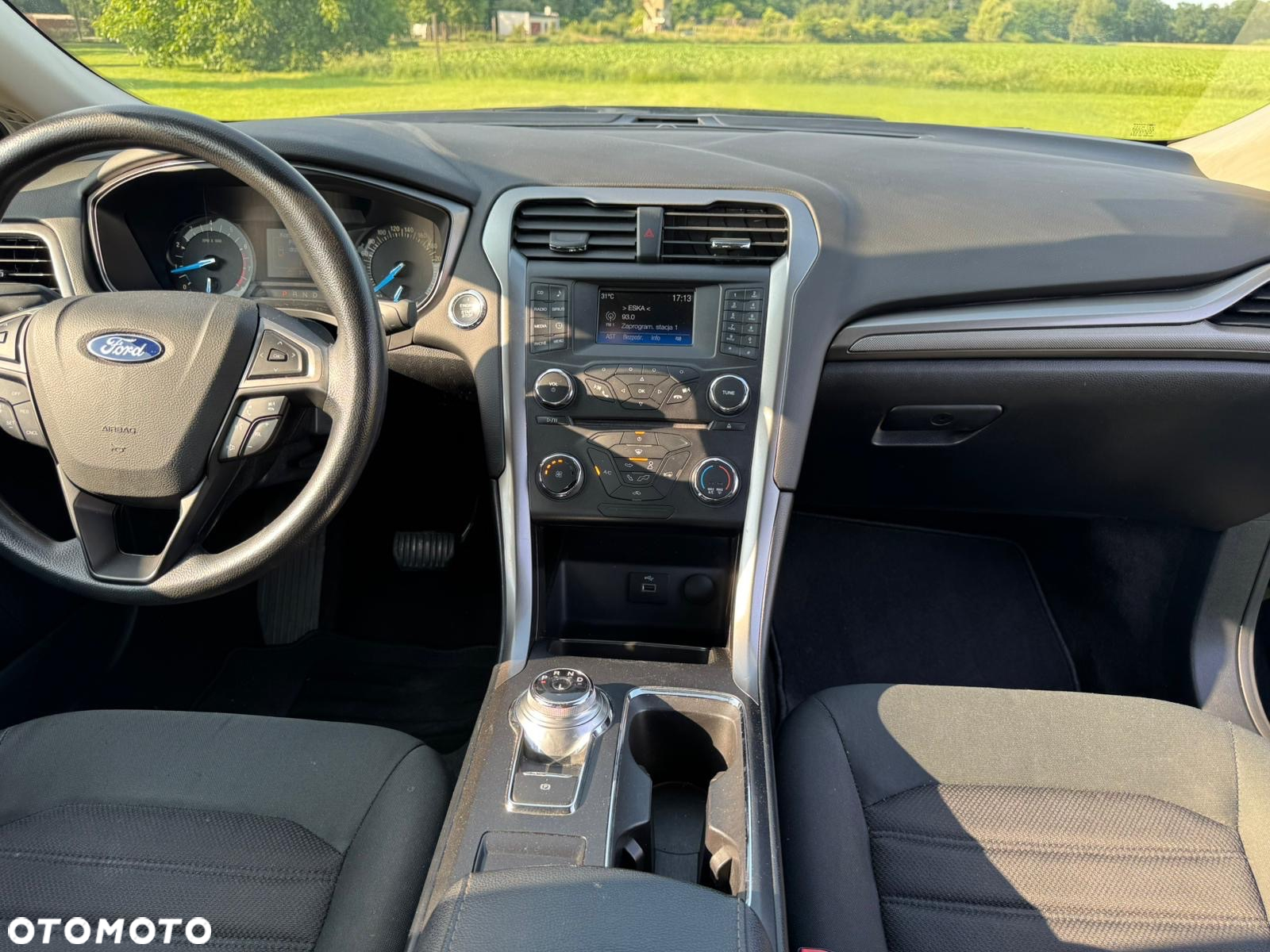 Ford Fusion - 17