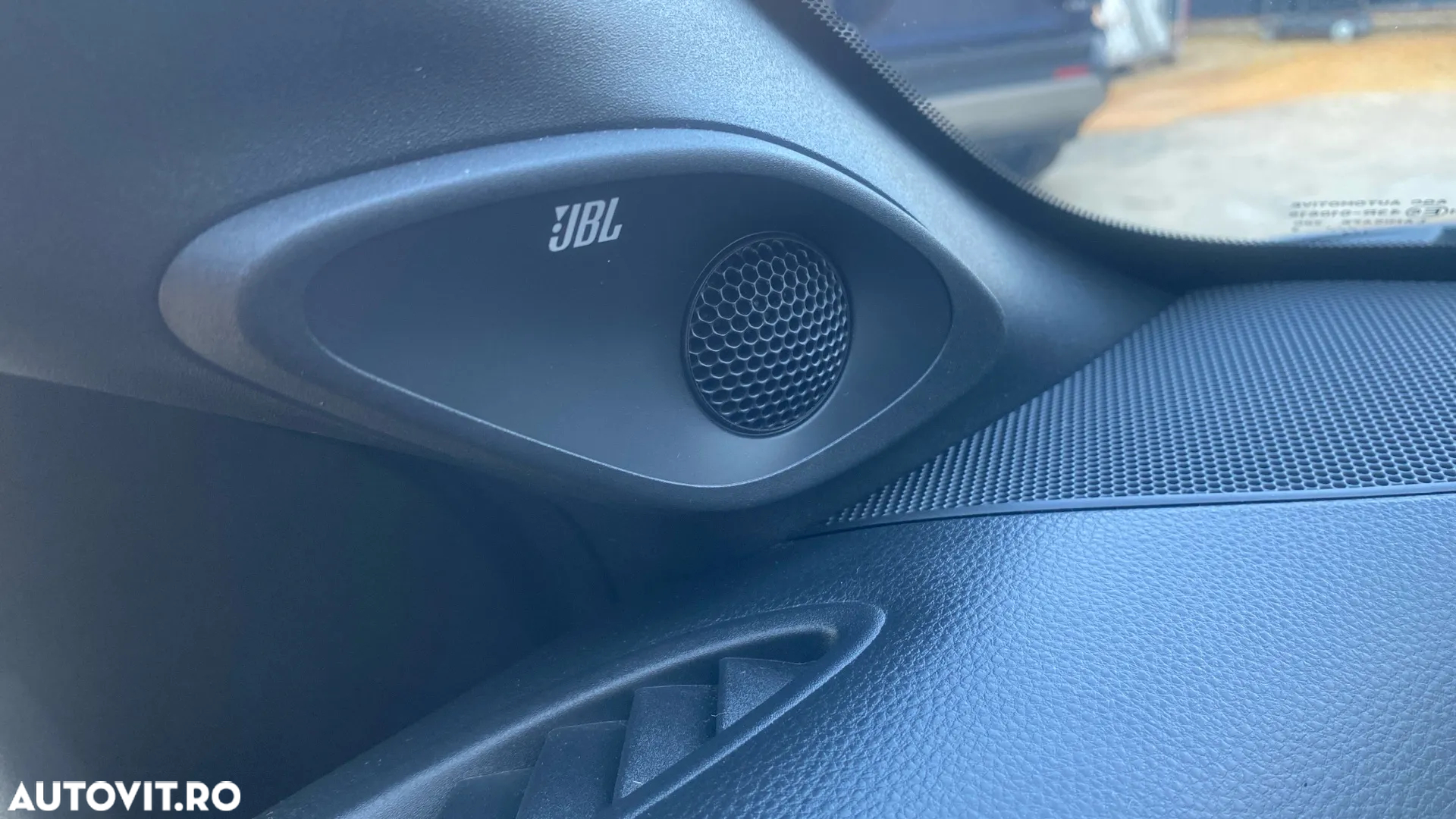 Toyota Aygo X 1.0l CVT UNDERCOVER JBL - 19