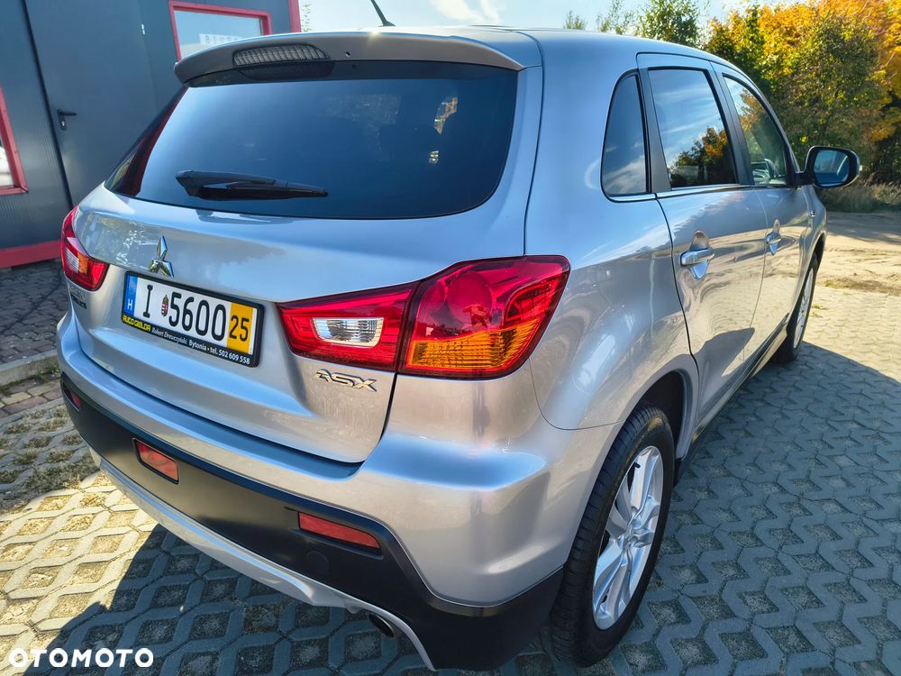 Mitsubishi Asx 2011 photo 4