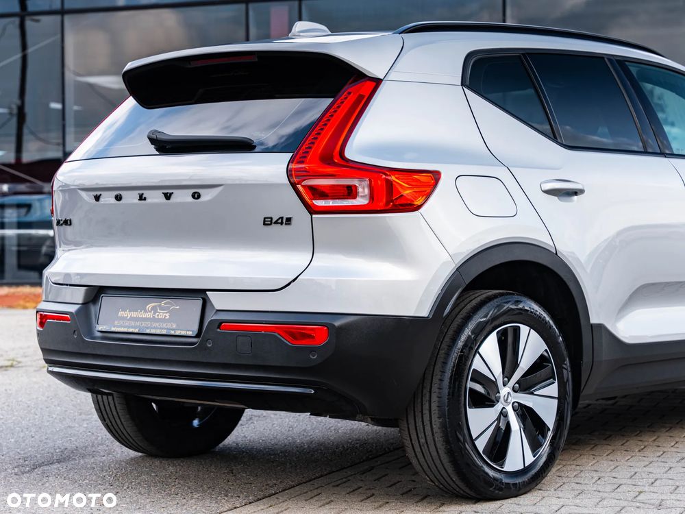 Volvo XC 40 B4 B AWD DKG Plus Dark - 14