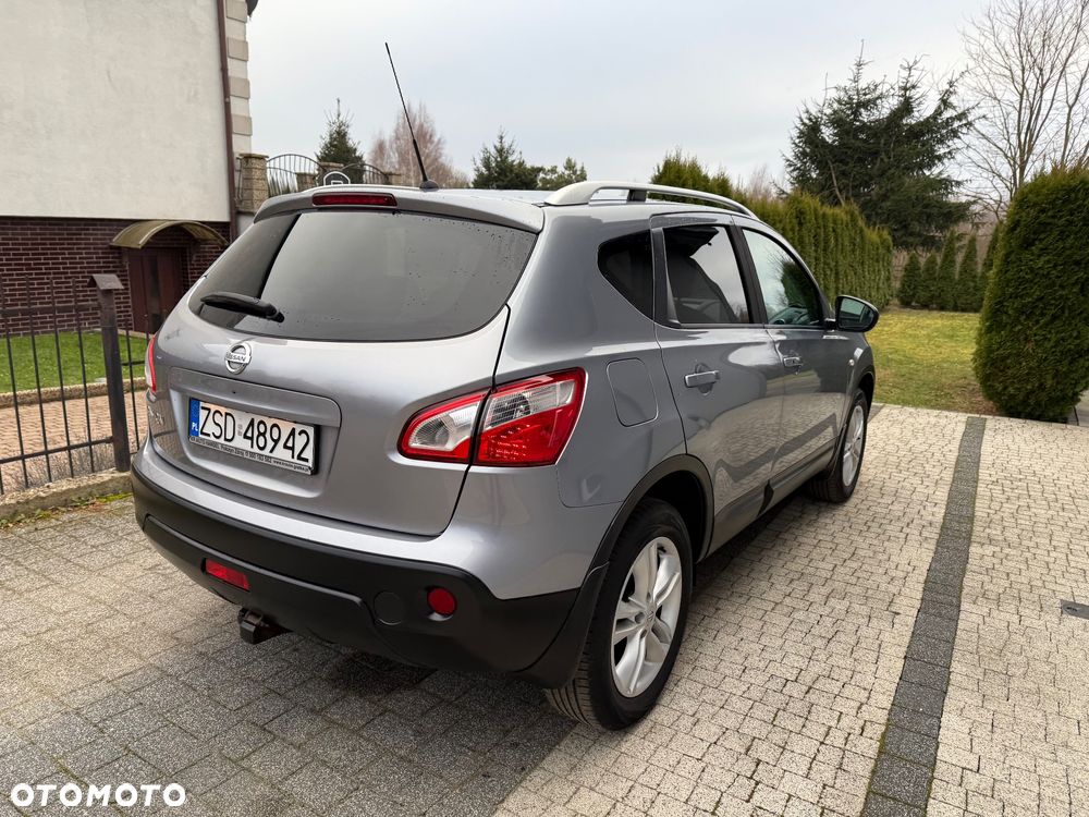 Nissan Qashqai 2.0 tekna - 4