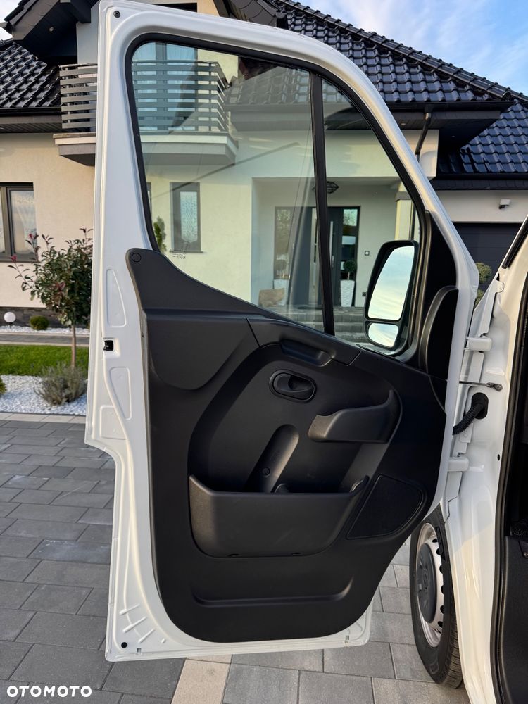 Renault Master - 19