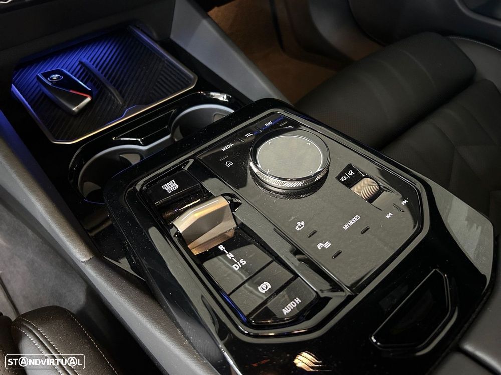 BMW 520 d Pack Desportivo M - 21