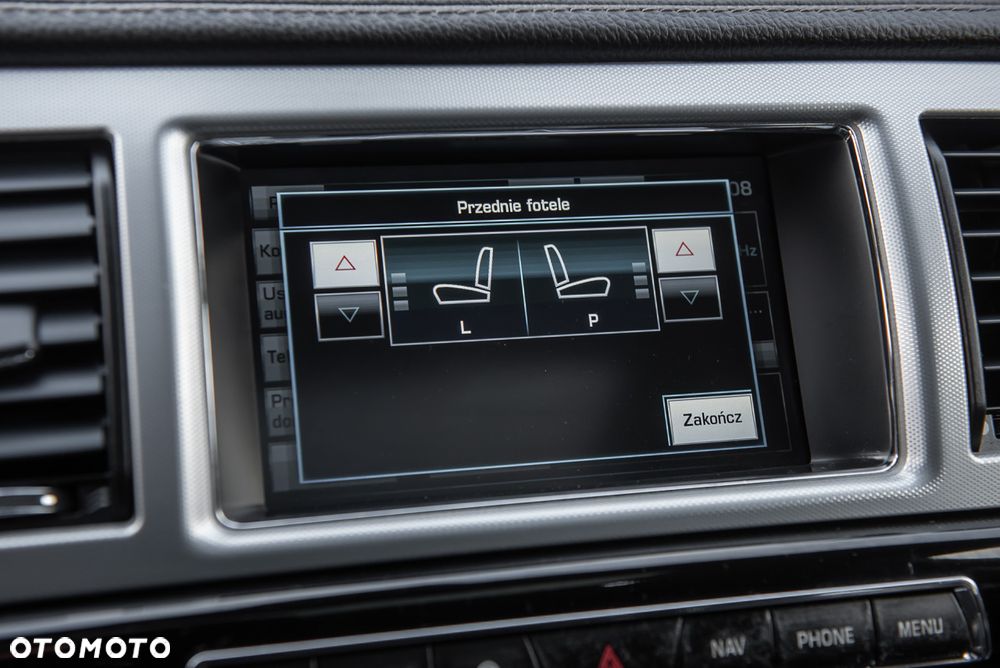 Jaguar XF 2.2 D Luxury - 26