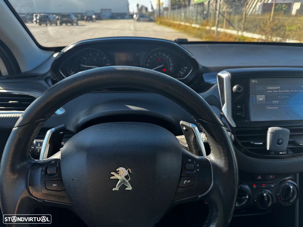 Peugeot 2008 PureTech 82 ETG5 STOP&START Active - 21