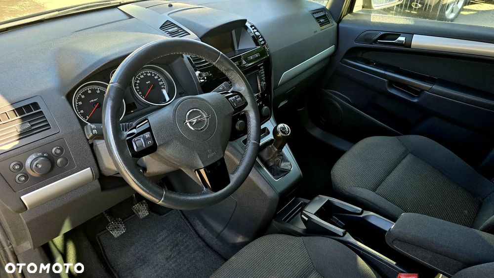 Opel Zafira 1.8 Innovation 110 Jahre - 20