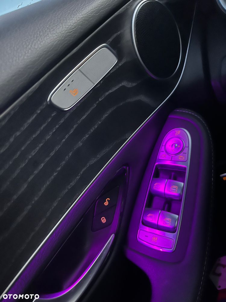 Mercedes-Benz GLC 220 d 4Matic 9G-TRONIC AMG Line - 18