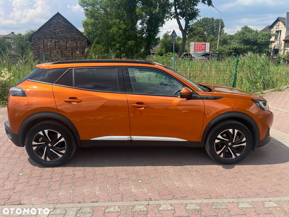 Peugeot 2008 136 Allure - 17