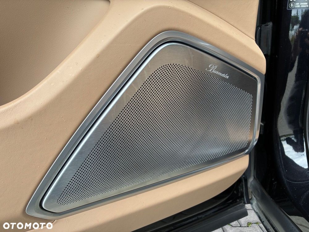 Porsche Cayenne - 28