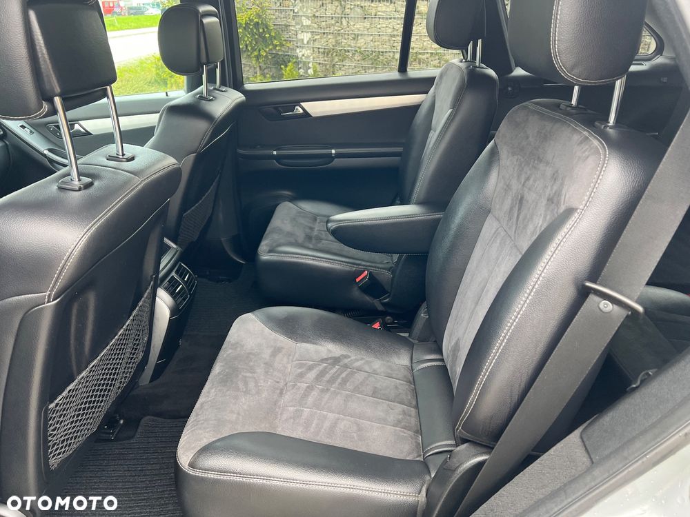 Mercedes-Benz Klasa R 320 CDI 4Matic 7G-TRONIC - 22