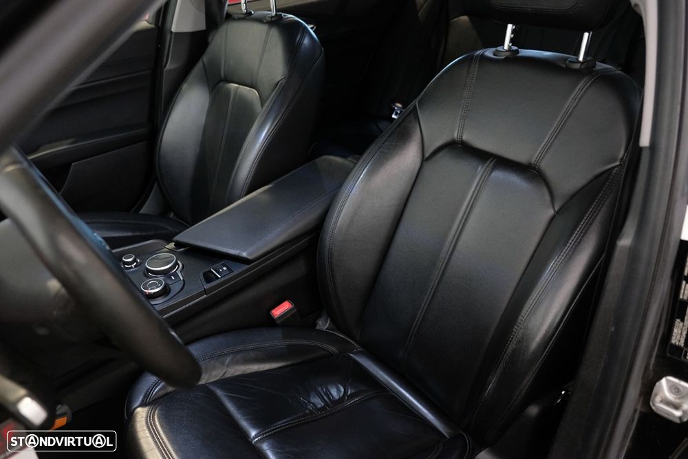 Alfa Romeo Giulia 2.2 D Super - 14