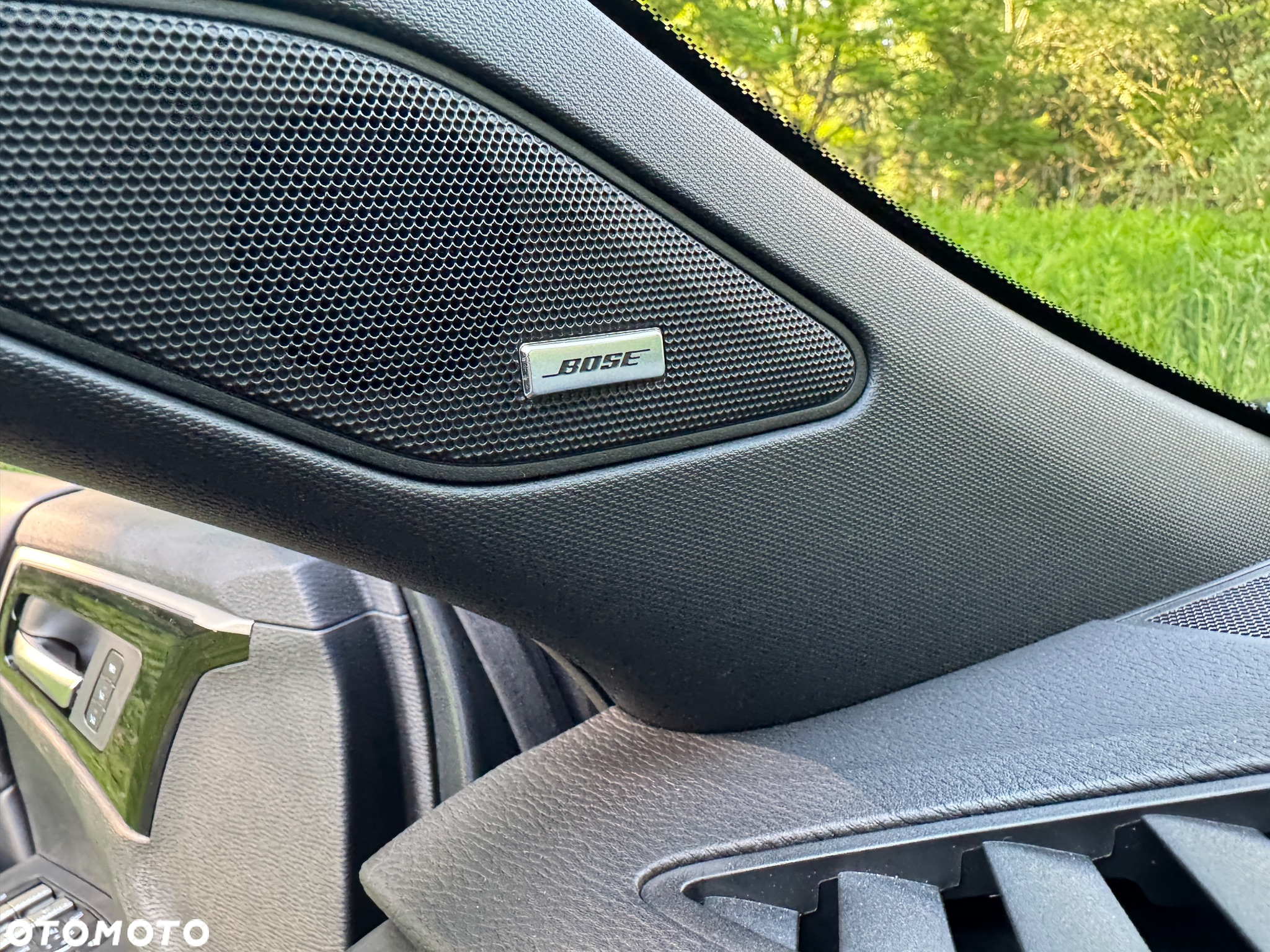 Mitsubishi Outlander 2.4 4WD Plug-In Hybrid - 39