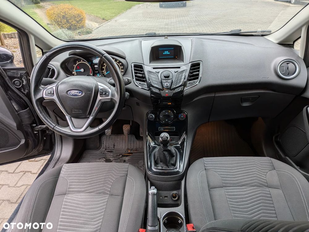 Ford Fiesta - 10