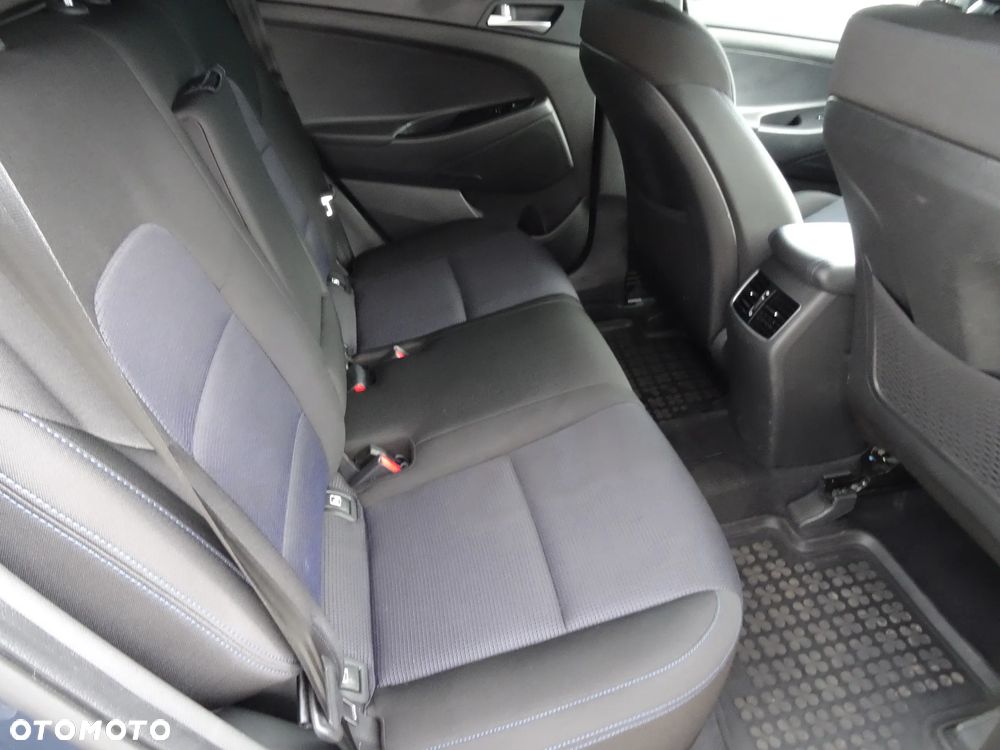 Hyundai Tucson blue 2.0 CRDi 4WD Premium - 15