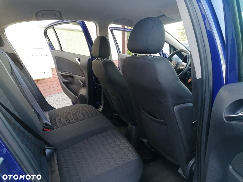 Opel Corsa 1.4 16V Active - 12