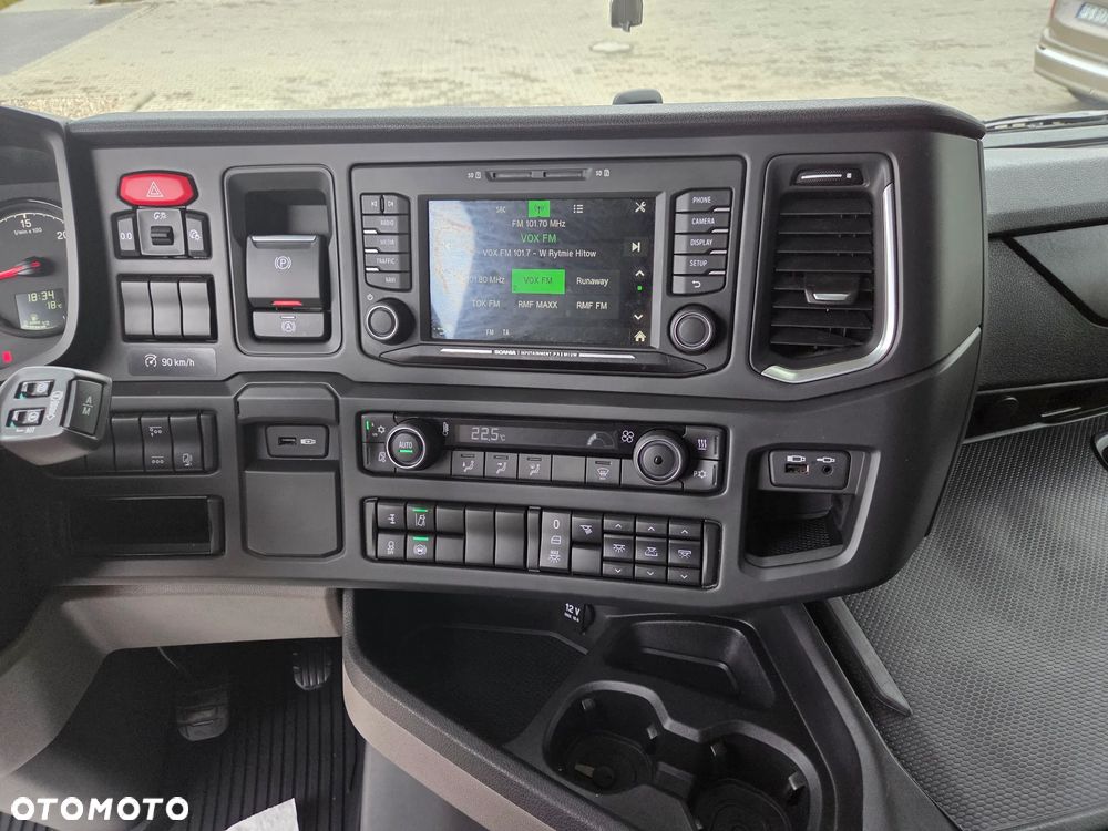 Scania S450/ 2022/ MEGA LOWDECK/ BAKI 1200L/ KLIMA POSTOJOWA/ FULL LEDY/ NOWEJ GENERACJI TACHO/ PO ZŁOTYM KONTRAKCIE - 20