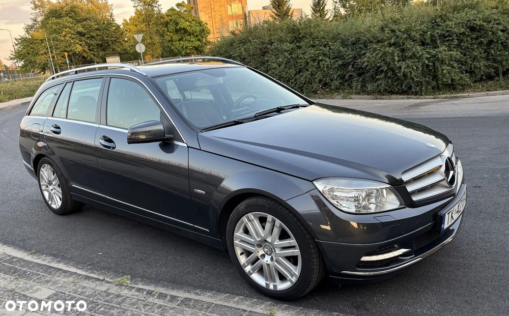 Mercedes-Benz Klasa C 200 CGI Automatik BlueEFFICIENCY Avantgarde - 1