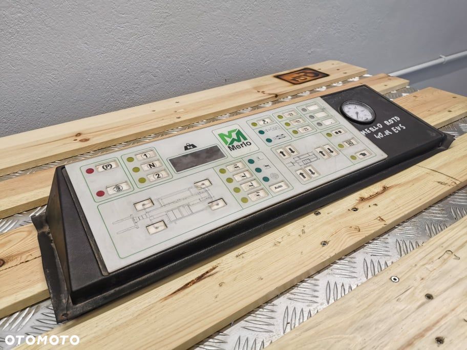 Merlo 40.18 Roto {Panel kontrolny} - 1