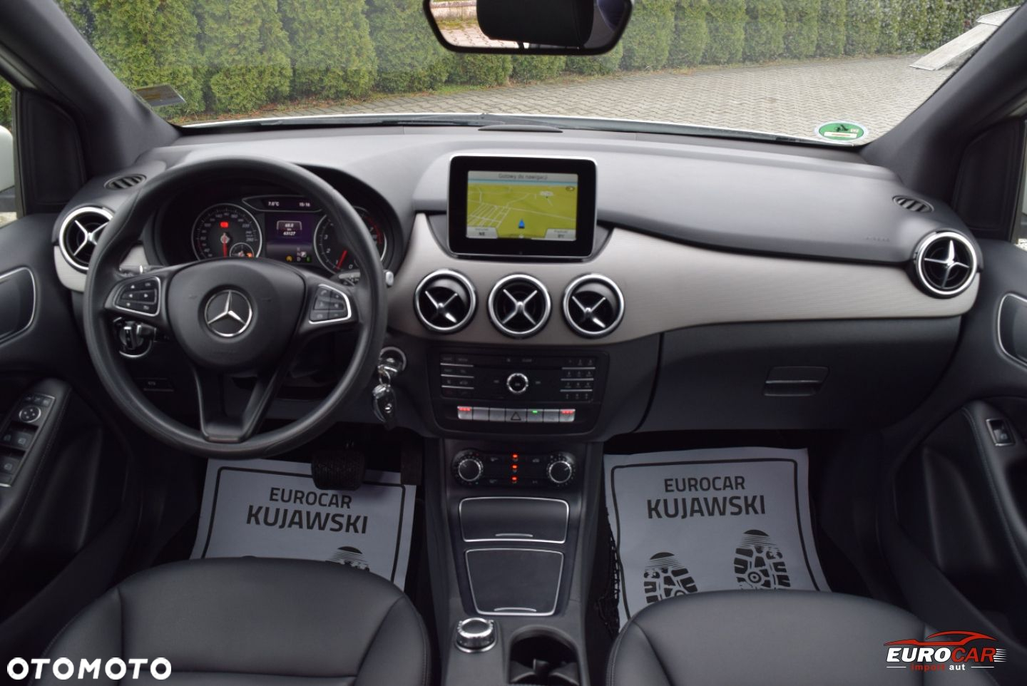 Mercedes-Benz Klasa B 180 7G-DCT Urban - 13