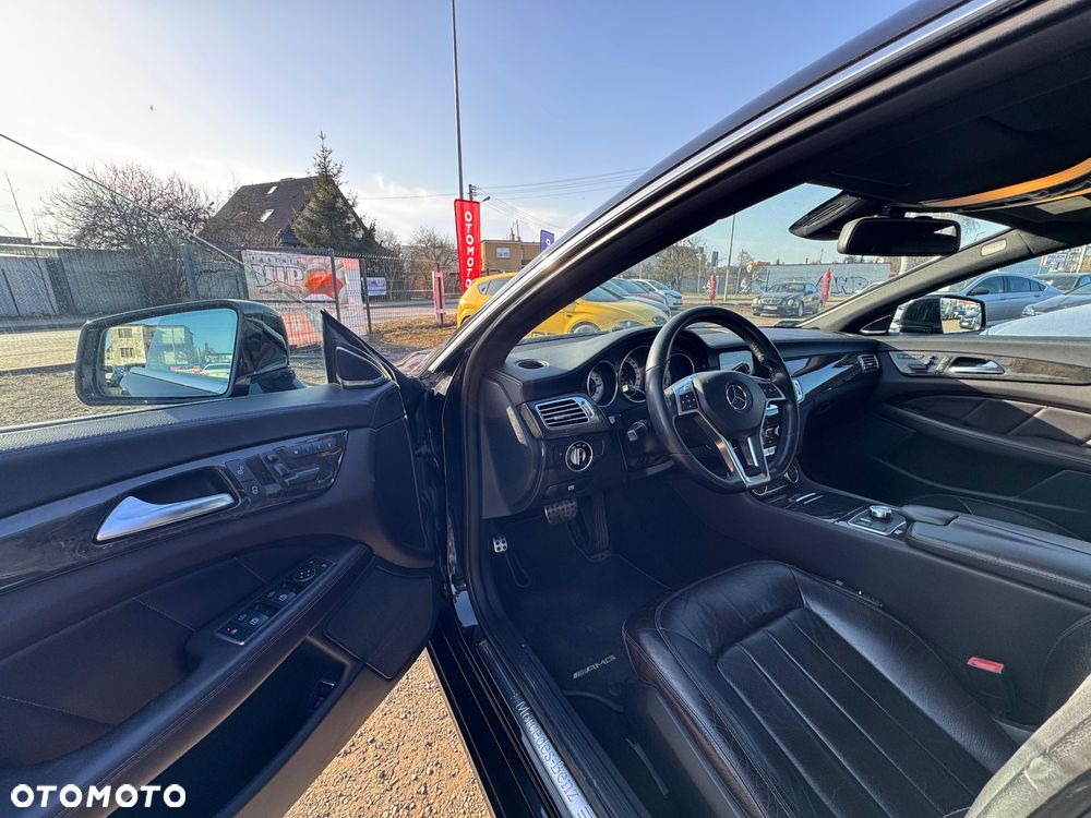 Mercedes-Benz CLS 350 BlueEFFICIENCY - 5