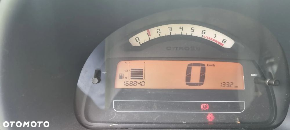 Citroën C2 1.1 VTR - 6