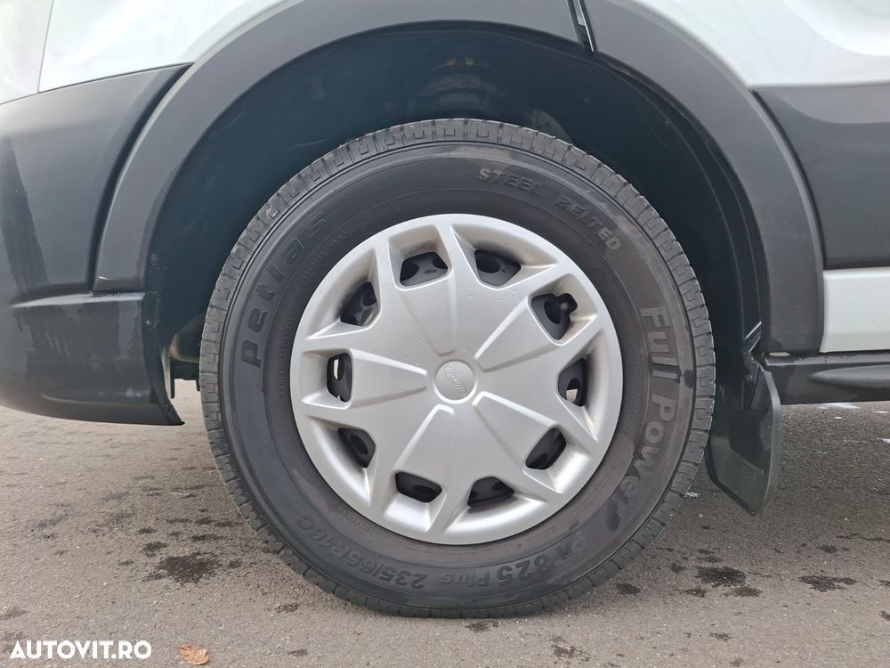 Ford Transit - 18