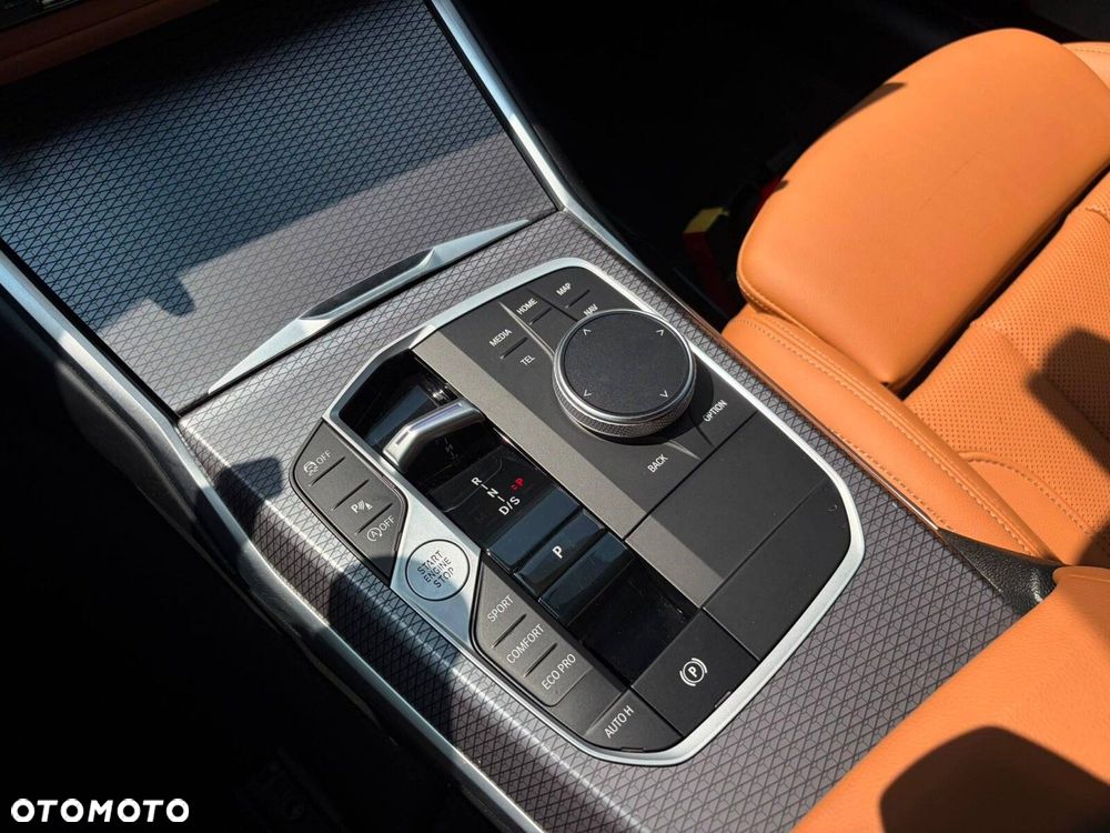 BMW Seria 3 - 26