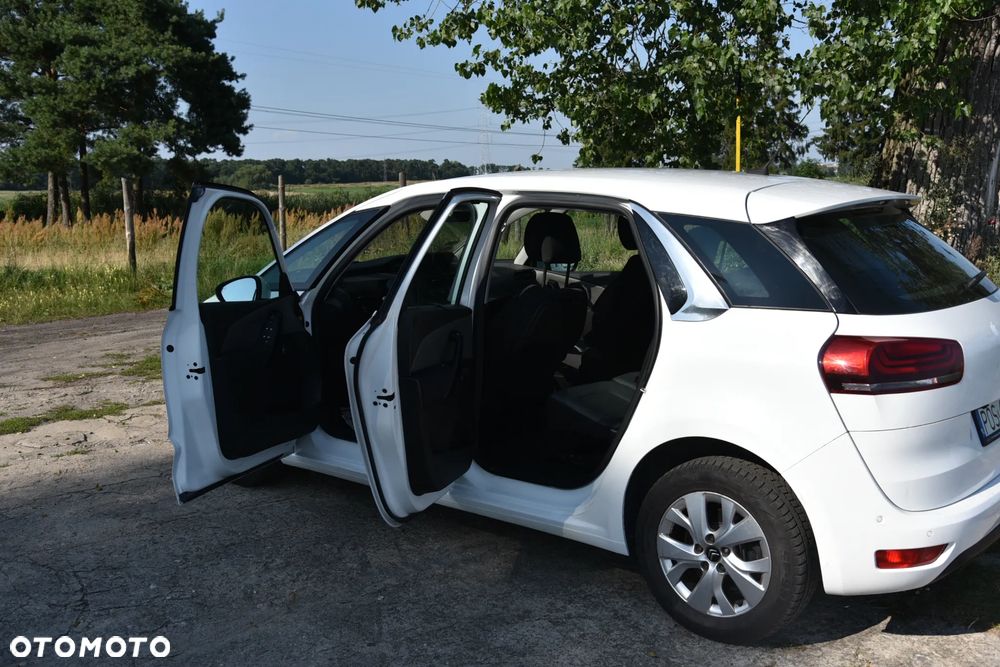 Citroën C4 Picasso 1.2 PureTech Shine S&S - 8