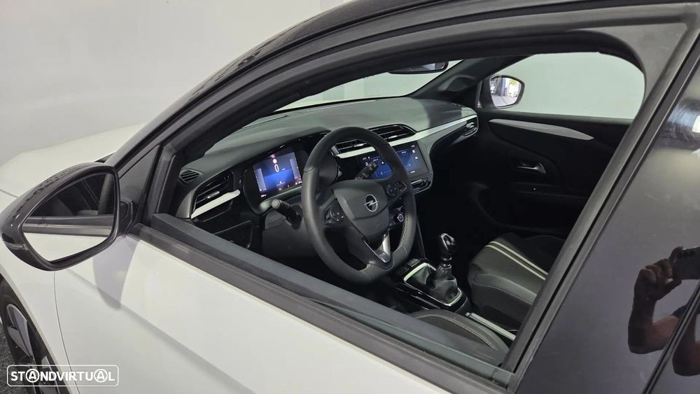 Opel Corsa 1.2 Direct Injection Turbo S&S GS - 12