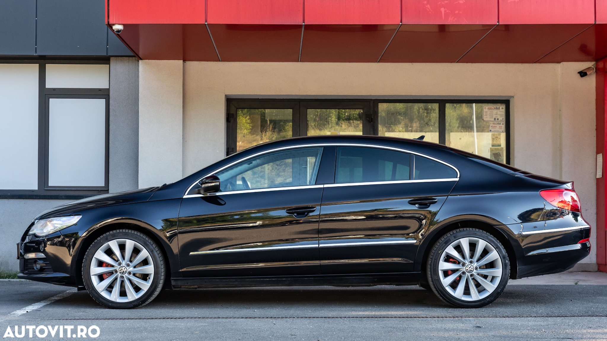 Volkswagen Passat Variant 2.0 Blue TDI DSG SCR Comfortline - 18