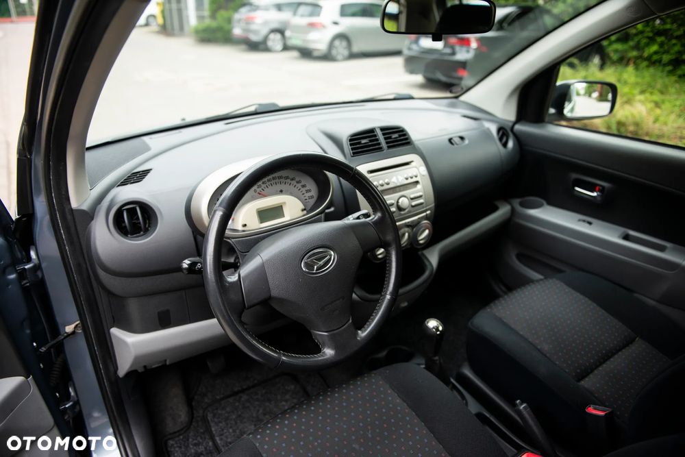 Daihatsu Sirion 1.3 CooLine - 16