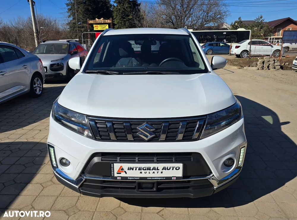 Suzuki Vitara 1.4 Boosterjet AllGrip MHEV Passion - 4
