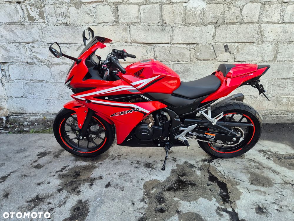 Honda CBR - 17