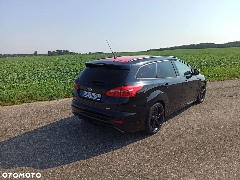 Ford Focus 1.0 EcoBoost ST-Line - 4