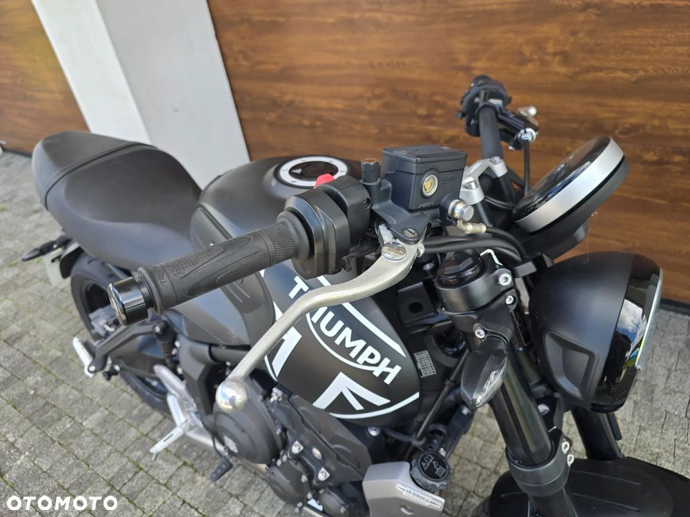 Triumph Trident - 2